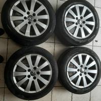Cerchi il lega Volkswagen 16'' con gomme Pirelli