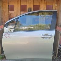 Porta sportello portellone Toyota Yaris (012/019)