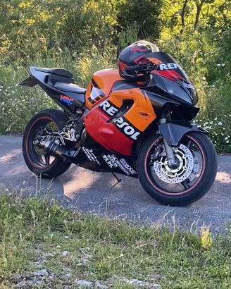 Honda cbr