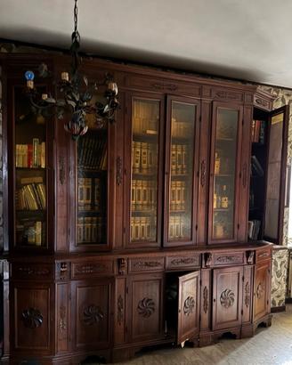 Mobile antico in legno massello con vetrina