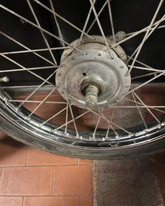 cerchioni e gomme 2,5 × 16