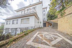 APPARTAMENTO CON INGRESSO INDIPENDENTE DI AMPIA ME