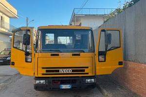 Iveco eurocargo carro attrezzi
