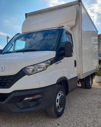 Iveco Daily 35c14 con cassa mobili anno 2021