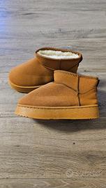 Scarpe invernali da donna con pelo. NUOVI n. 41