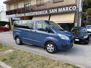 FORD - Tourneo Custom 300 2.2 TDCi 155CV PC