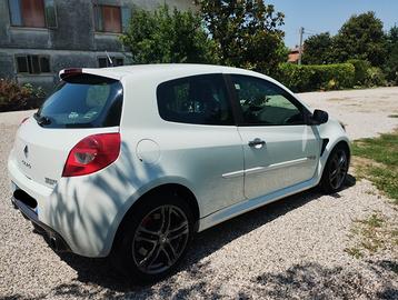 RENAULT Clio 3ª serie - 2009