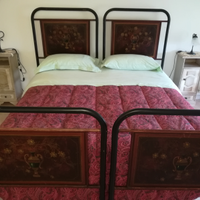 Letto matrimoniale antico