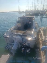 Barca Cranchi semicabinata 6 metri