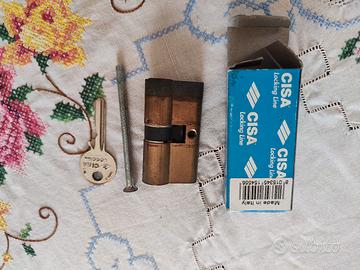 Cilindro serratura Cisa 