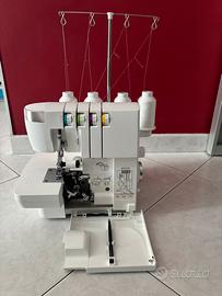 Macchina tagliacuci SINGER  se017