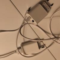 caricatori per iPhone con cavi più caricatostandar