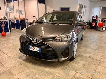 Toyota Yaris 1.0 5 porte Active