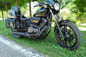 Yamaha XV 950 star bolt blackline