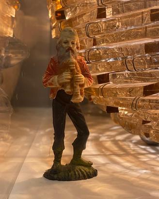 Statuina presepe Nardi in plastica zampognaro
