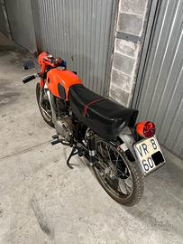 Gilera G124