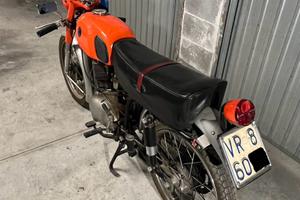 Gilera G124