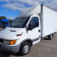 Iveco Daily 35 S13 con furgonatura