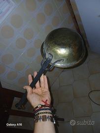 oggetto in ottone vintage