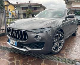 Maserati Levante V6 Diesel 275 CV Q4 GRANLUSSO GAR