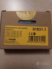 VIMAR 01831.1 Alimentatore 100-240Vac 12Vdc 1,25A