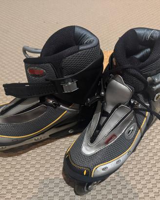 Pattini a rotelle ROCES