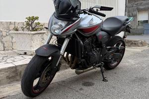 Moto Honda Hornet 600