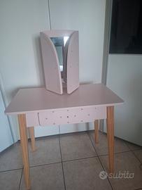 Postazione Trucco / Toletta per Bambine 