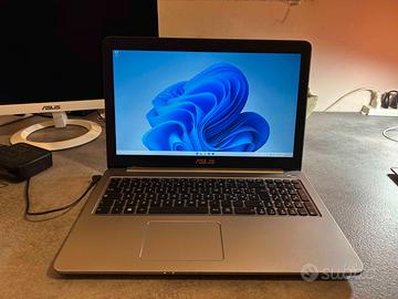 PC portatile Asus K501UX-DM035T i5-6200U GTX950M