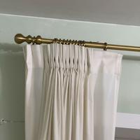 Bastoni tende e tende