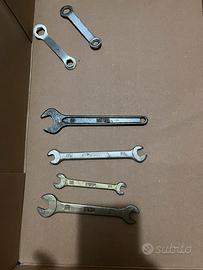 Set attrezzi  chiavi vintage