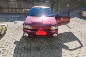Renault clio 1.816v