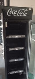 frigo vetrina bar marchio coca cola