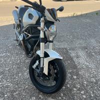 Ducati Monster 696+