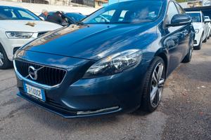 Volvo V40 D3 Geartronic Momentum ANNO 2017
