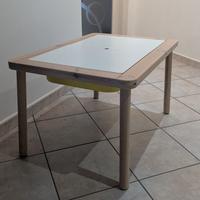 Tavolino Ikea FLISAT per bambini