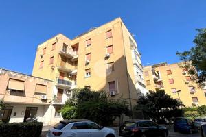 3 LOCALI A PALERMO
