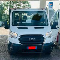 Ford Transit con cassone ribaltabile