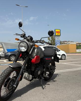 Royal Enfield Scram 411 come nuova