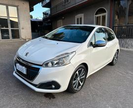 Peugeot 208 BlueHDi 100 S&S 5 porte Allure