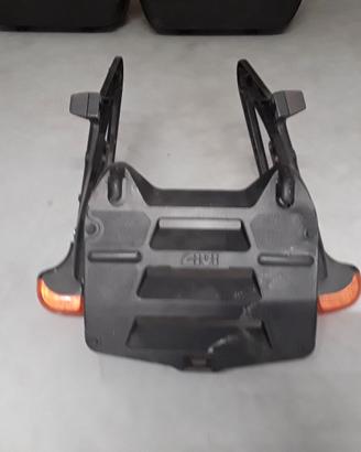 Telaio portaborse per moto GIVI Monokey (no borse)