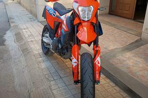 Ktm 690 smc - 2024
