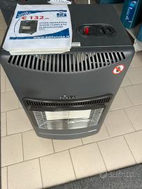 Stufa a gas compresa di bombola piena