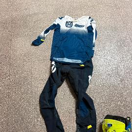 Completo husqvarna taglia L