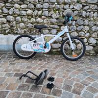 Bicicletta Bimbo/a B'Twin 16" Inuit 100 + Rotelle 