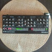 solo ogg Roland se02 sinth analogico pari al nuovo