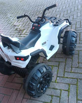 BabyCAR Quad  Batteria Caricatore e Telecomando