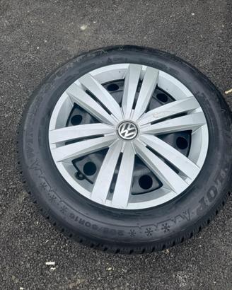 4 gomme nuove