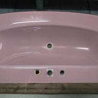 Lavandino sospeso in vetro con porta asciugamani 