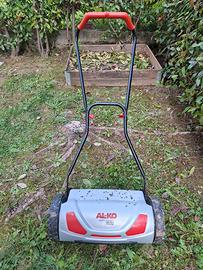 Tagliaerba manuale a spinta
